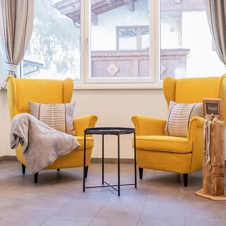 Aparthaus Alpenzauber Apartment *