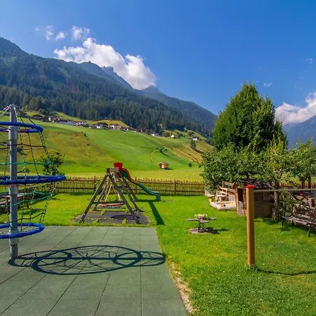 Aparthaus Alpenzauber Apartment Neustift im Stubaital