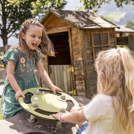 Aparthaus Alpenzauber Apartamento Neustift im Stubaital