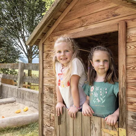 Aparthaus Alpenzauber Apartamento *